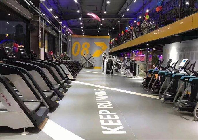 跑步機(jī)跑步和室外跑，到底哪個(gè)好？ 